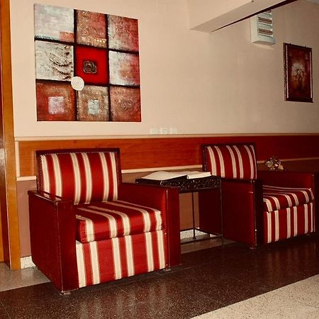 Uni Palas Kavadartsi Extérieur photo
